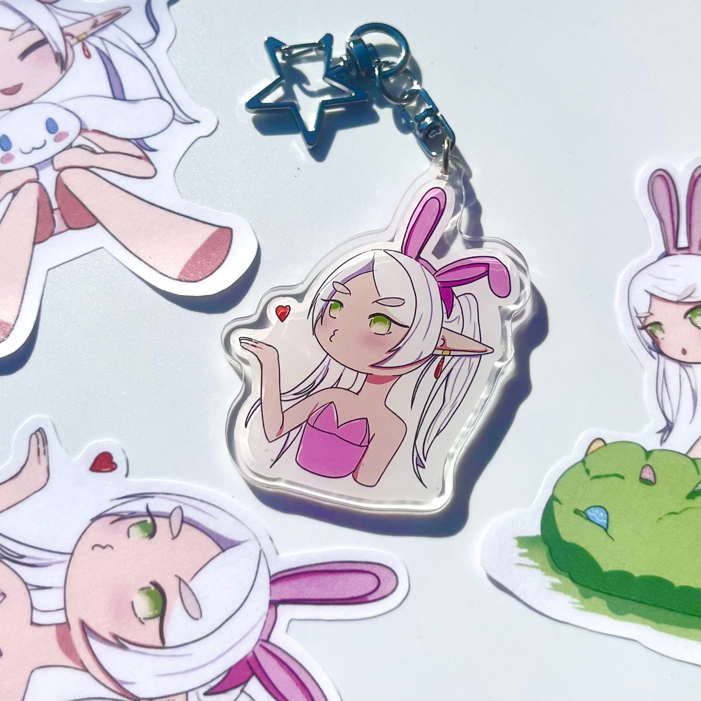 Kissy Frieren bunny suit Acrylic Keychain Baddiebbear