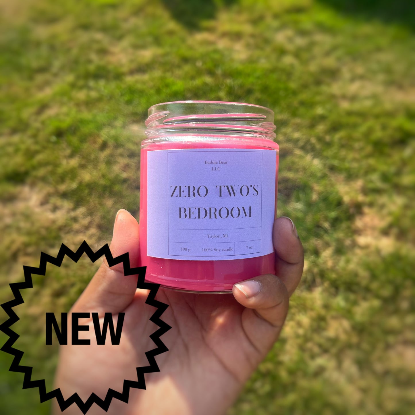 ZERO TWO’s bedroom anime Candle Baddiebbear